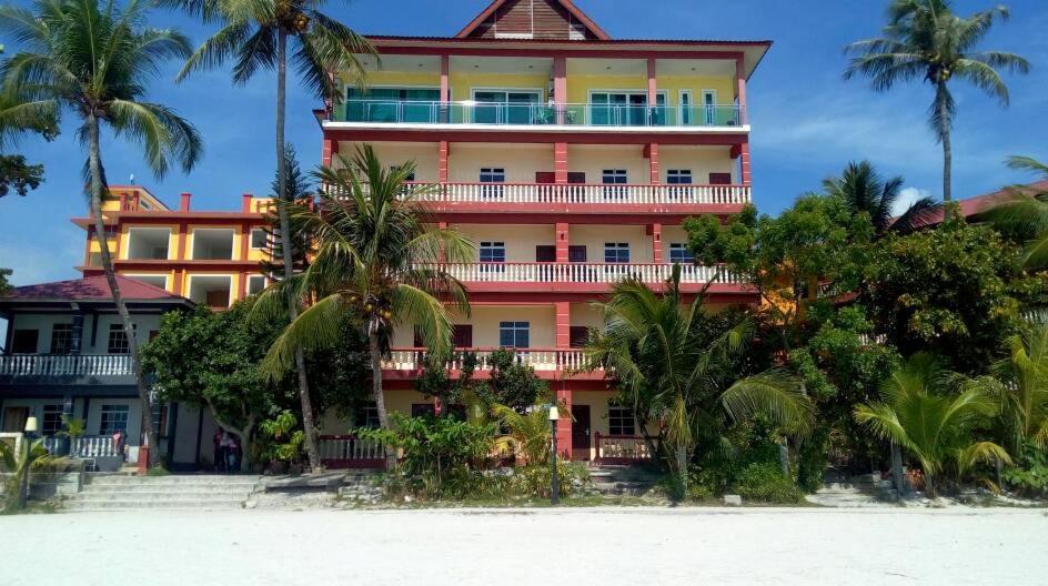 Melati Tanjong Beach Resort Pantai Cenang  Exterior foto